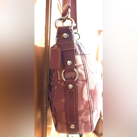 Coach Zoe Optic Signature Large Hobo Handbag Ex Cond FIRM RESERVED - Picture 3 of 11